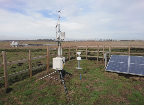 Carbon flux tower